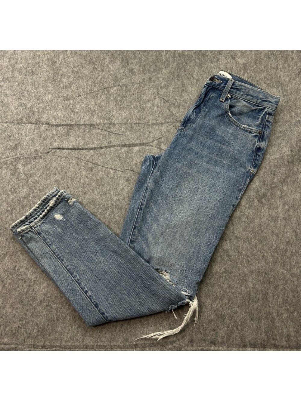 Pistola Presley High Rise Relaxed Roller Jeans Women's Size 26 Distressed Denim